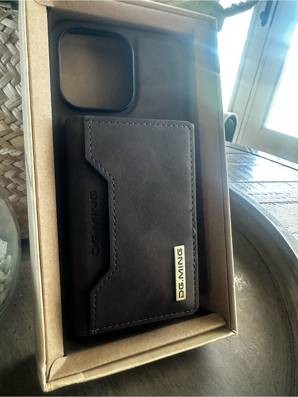 DG.MING iPhone 14 Pro Max Magnetic Wallet Case Brown Faux Leather NEW